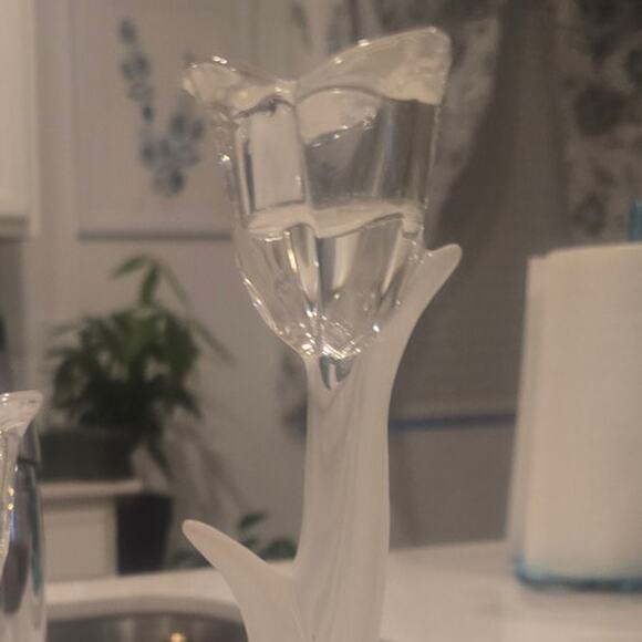 Mikasa Double Light Spring Tulip Floral Full Lead Crystal Frosted Candle Holder - Picture 2 of 5